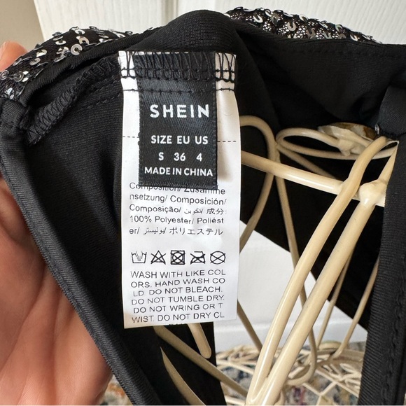 🖤 Bundle Deal 🖤 - Picture 3 of 3